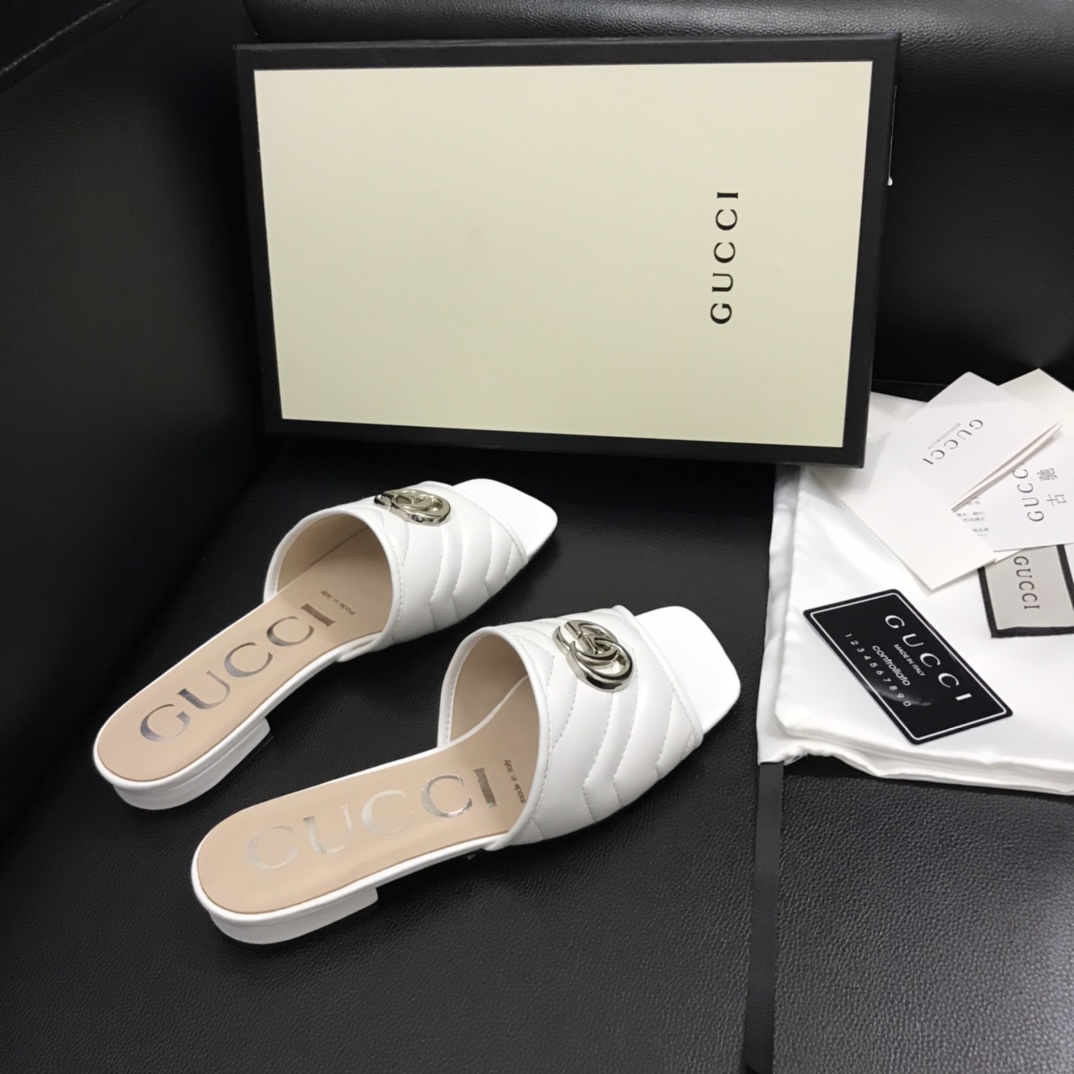 Gucci Women's Slide With Double G - EUR FASHION