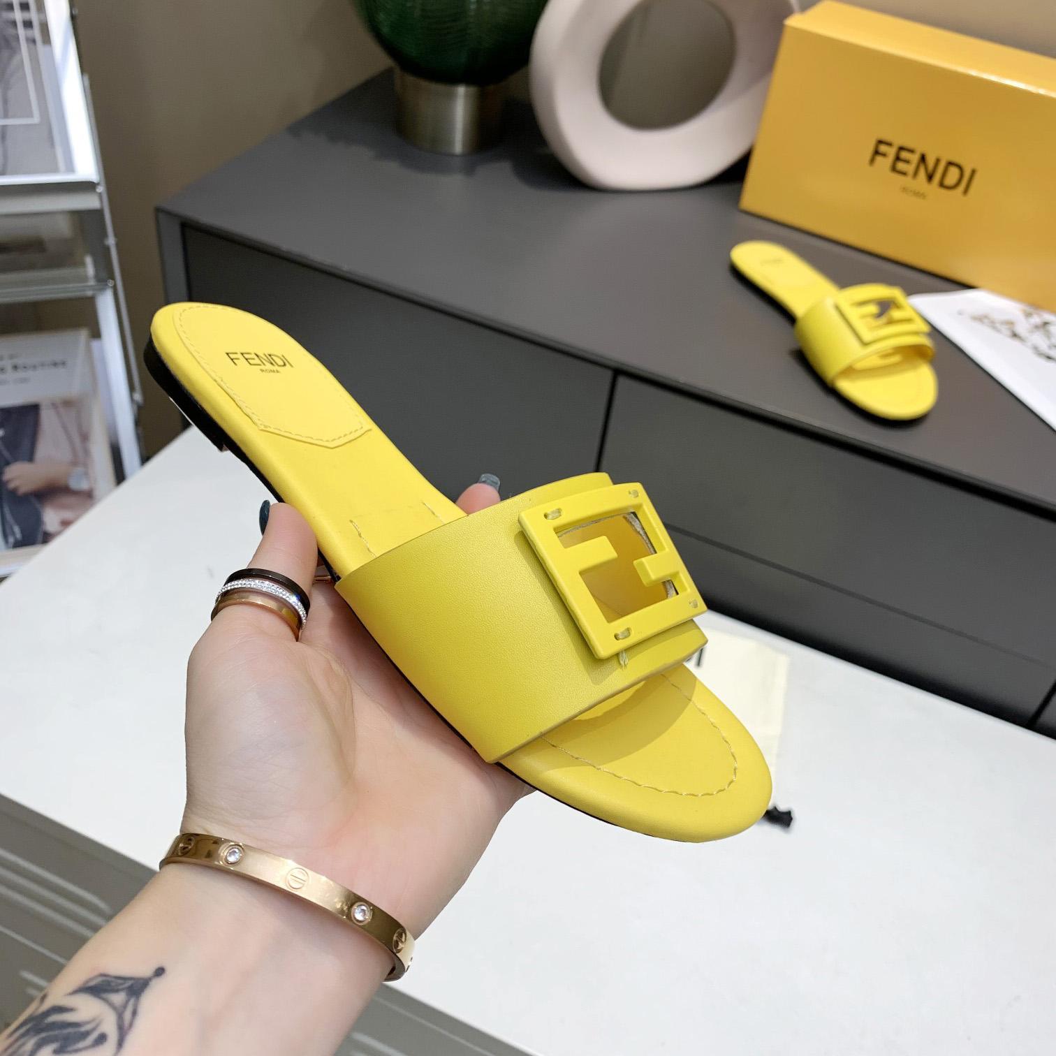 Fendi Signature Yellow Leather Slides - EUR FASHION