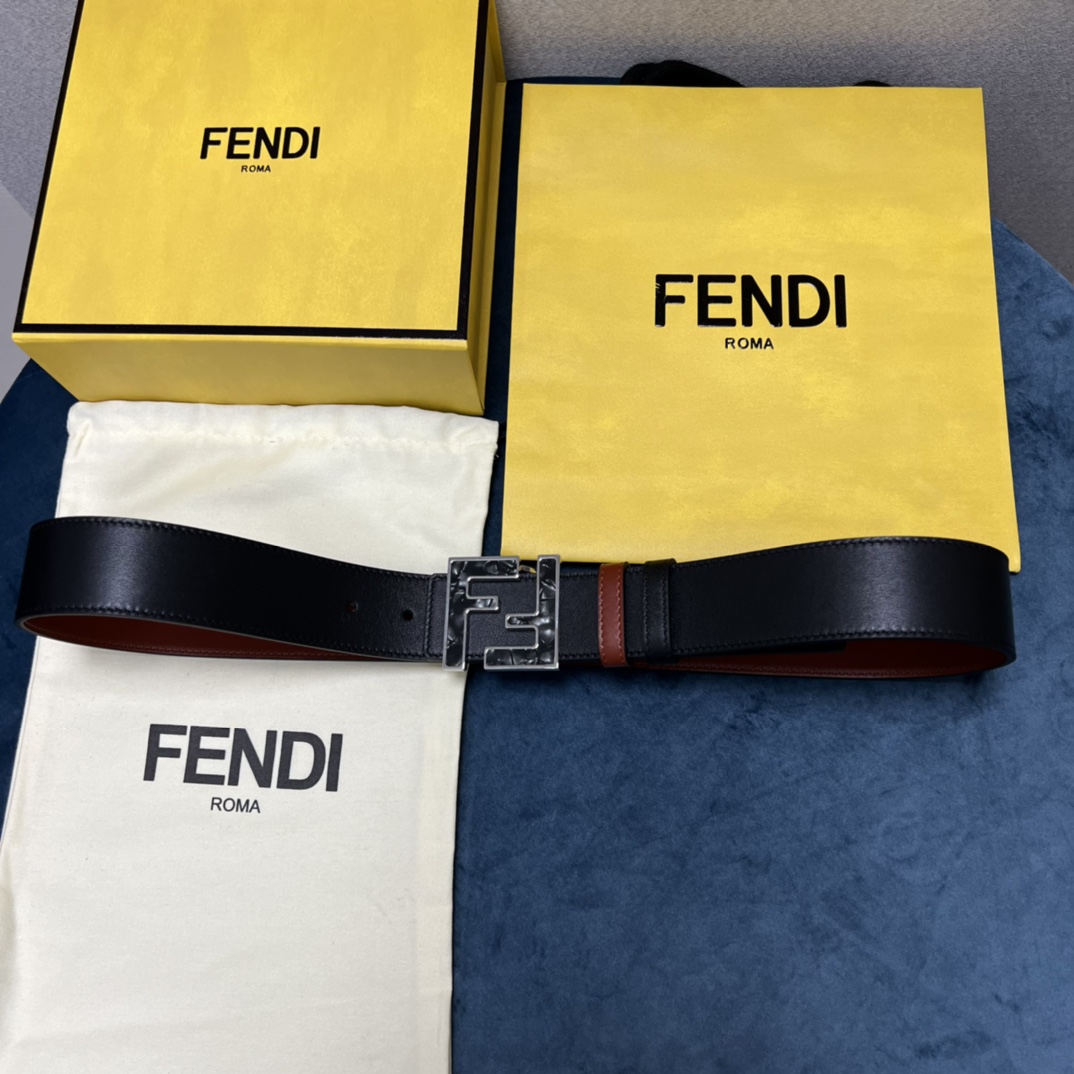 Fendi Bespoke Belt - EUR FASHION