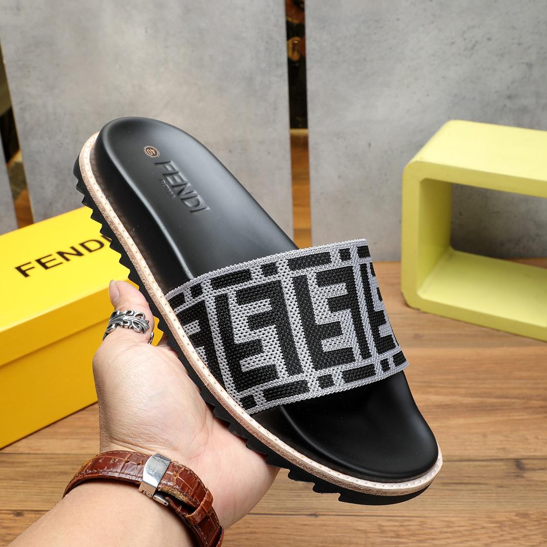 Fendi FF Logo Slides - EUR FASHION