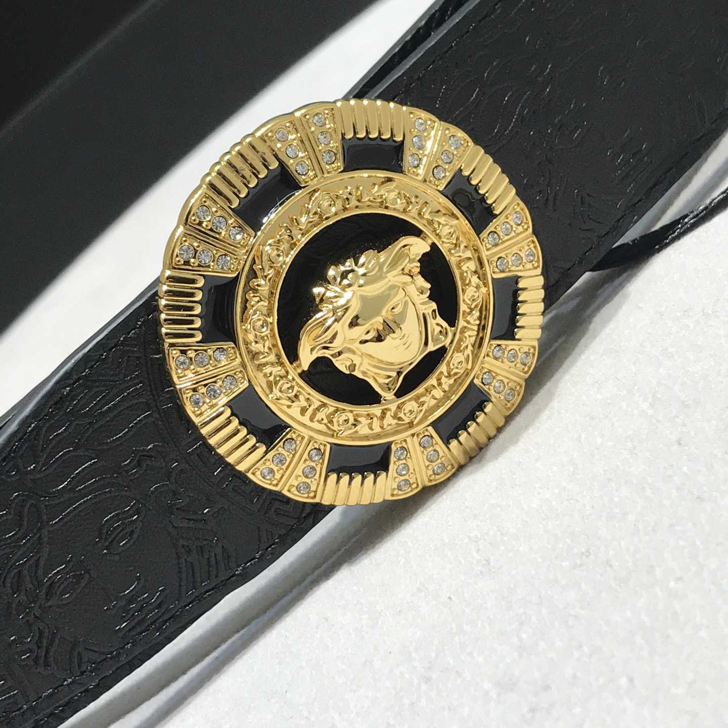 Versace Medusa Leathre Belt    39mm - EUR FASHION