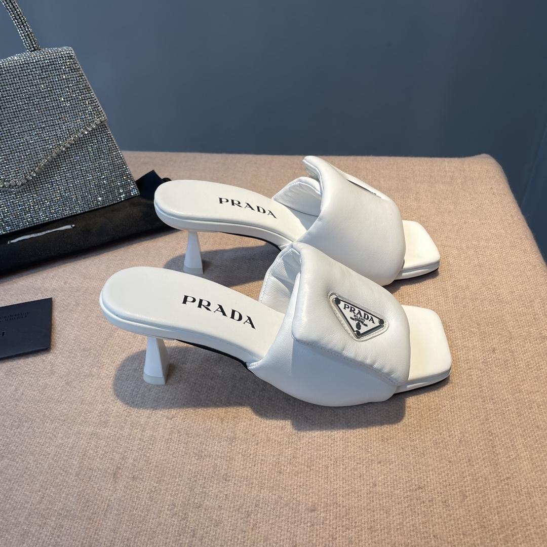 Prada Soft Padded Nappa Sandals - EUR FASHION