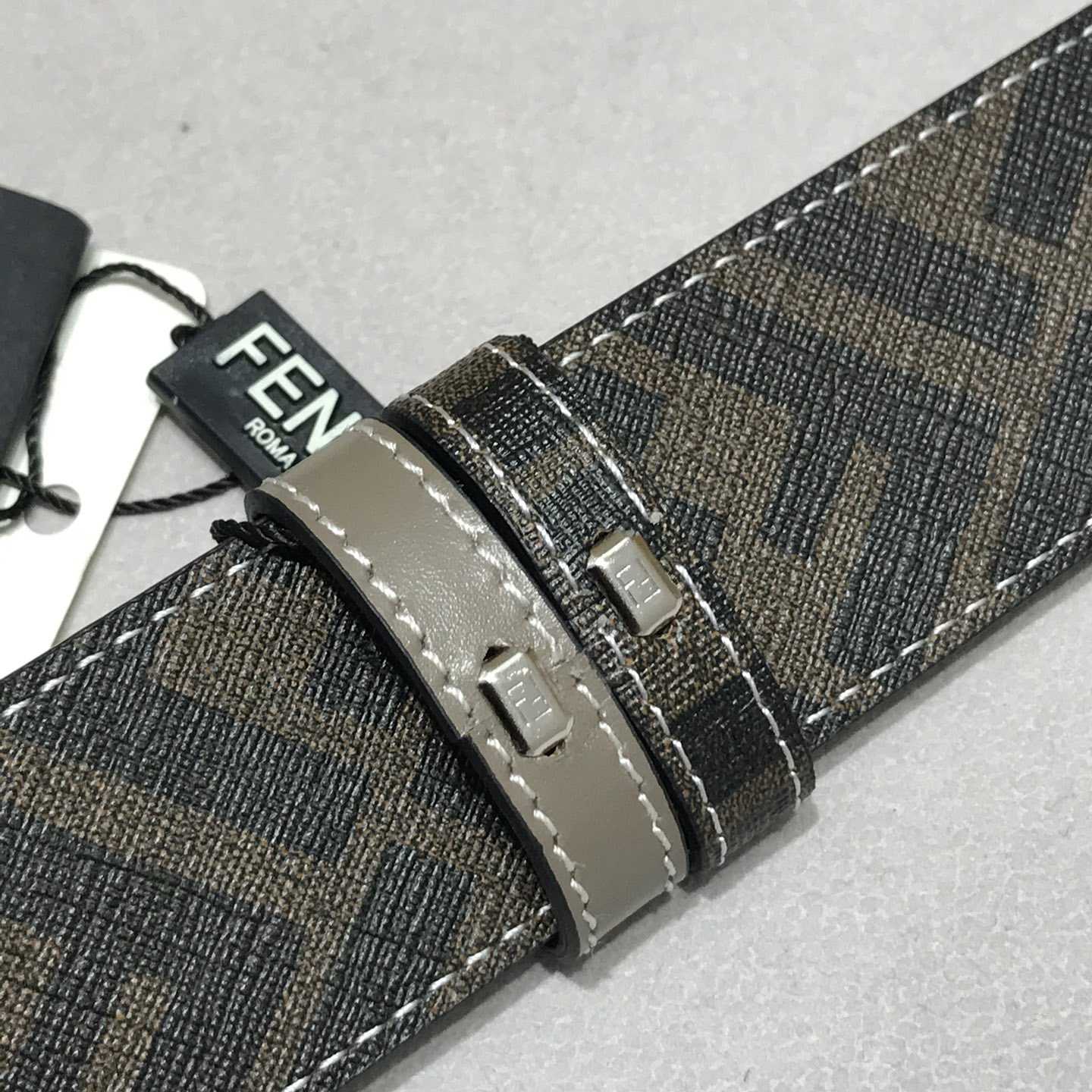 Fendi Leather Belt - EUR FASHION