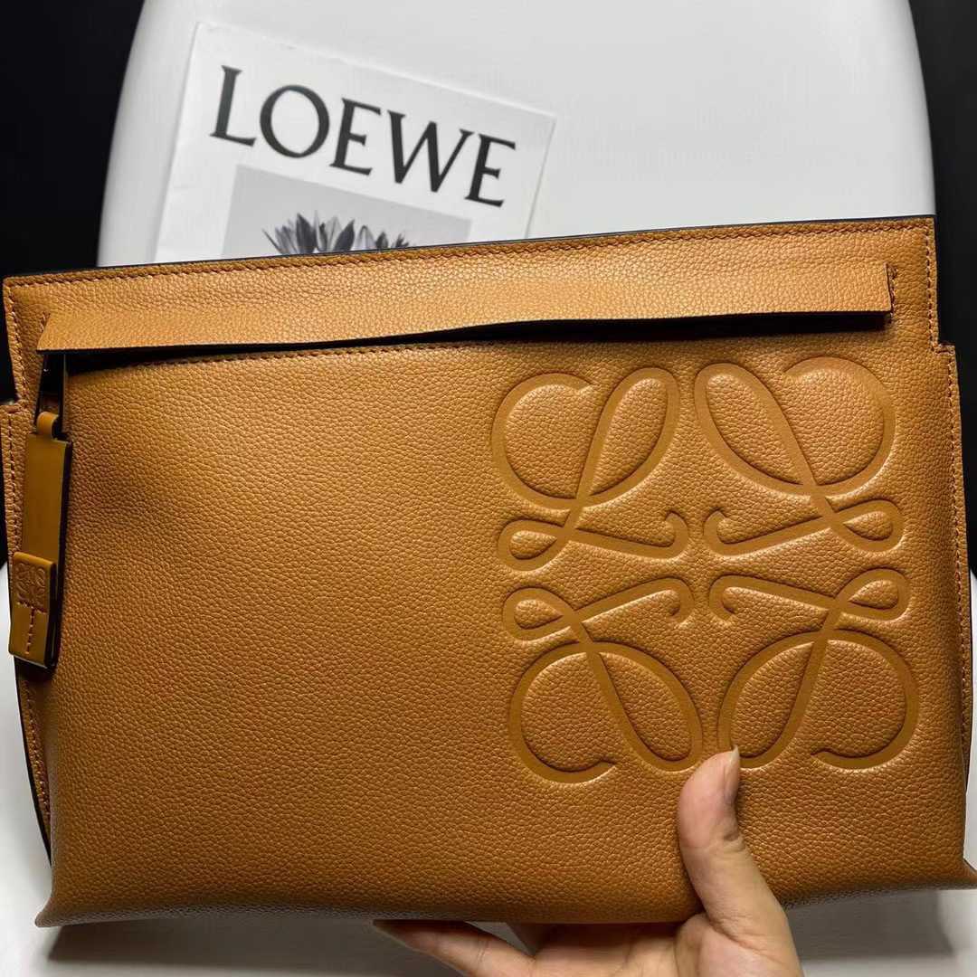 Loewe T Pouch In Grained Calfskin - EUR FASHION