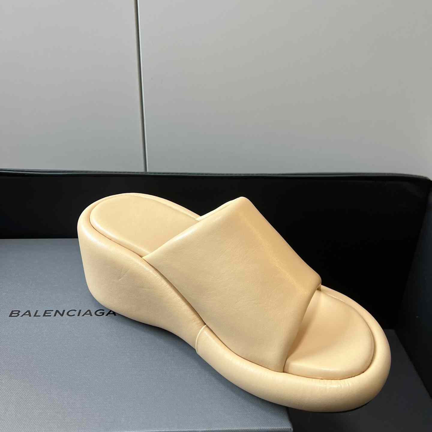 Balenciaga Rise Wedge Sandals - EUR FASHION