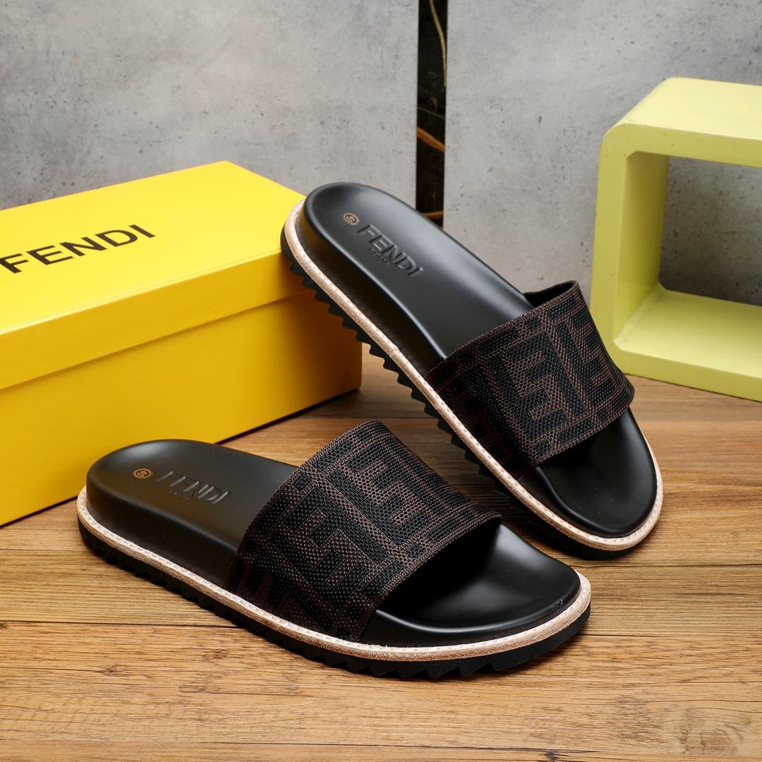 Fendi FF Logo Slides - EUR FASHION