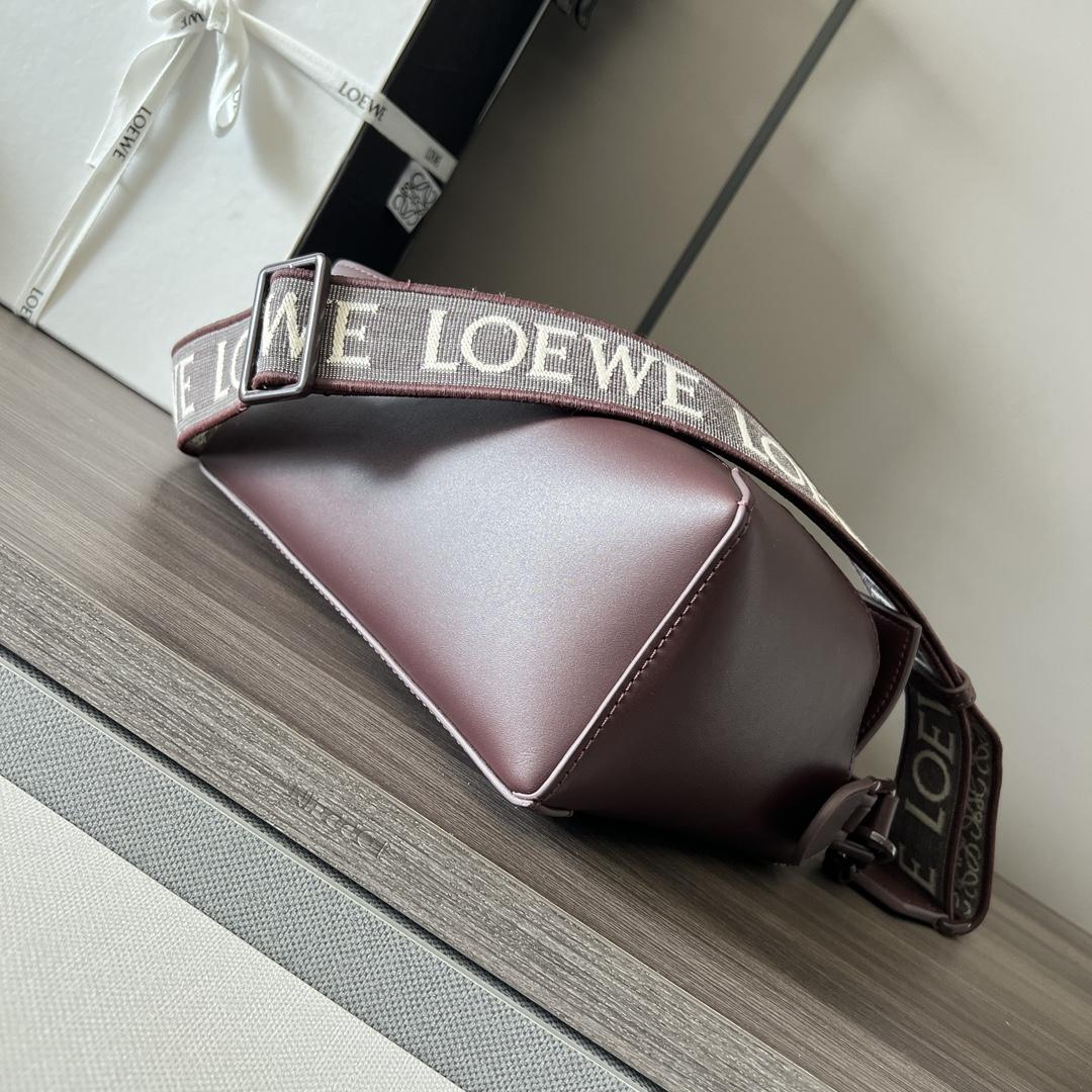 Loewe Small Puzzle Edge Bag In Satin Calfskin - EUR FASHION