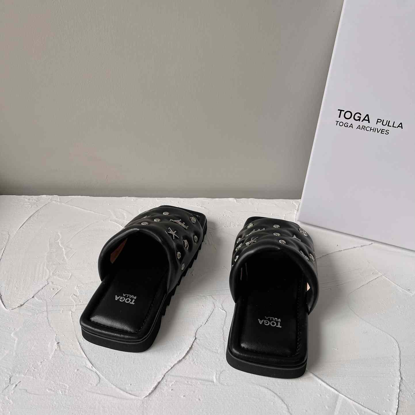 Toga Virilis Leather Slides - EUR FASHION