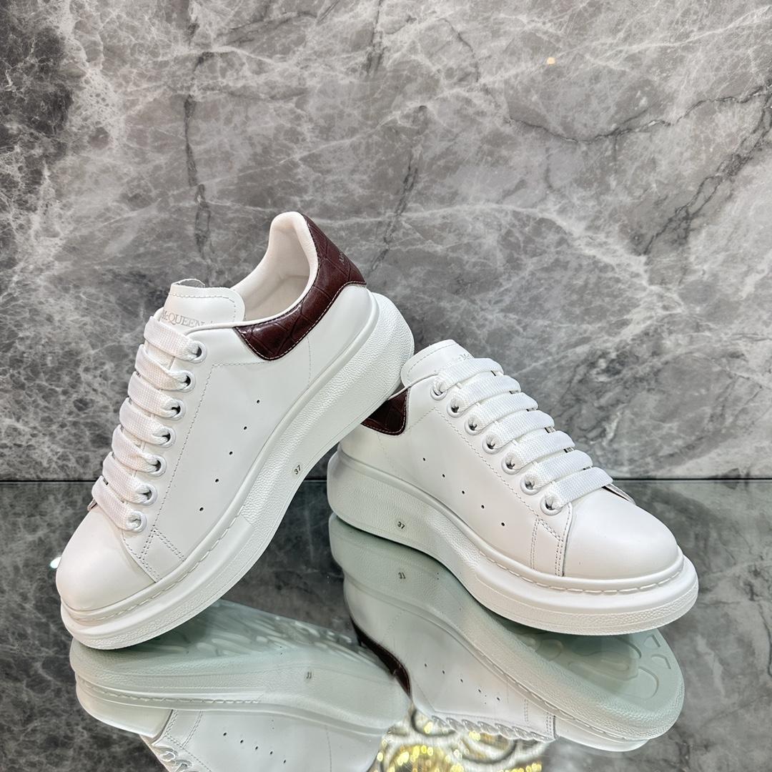 Alexander Mqueen Oversized Sneaker In White - EUR FASHION