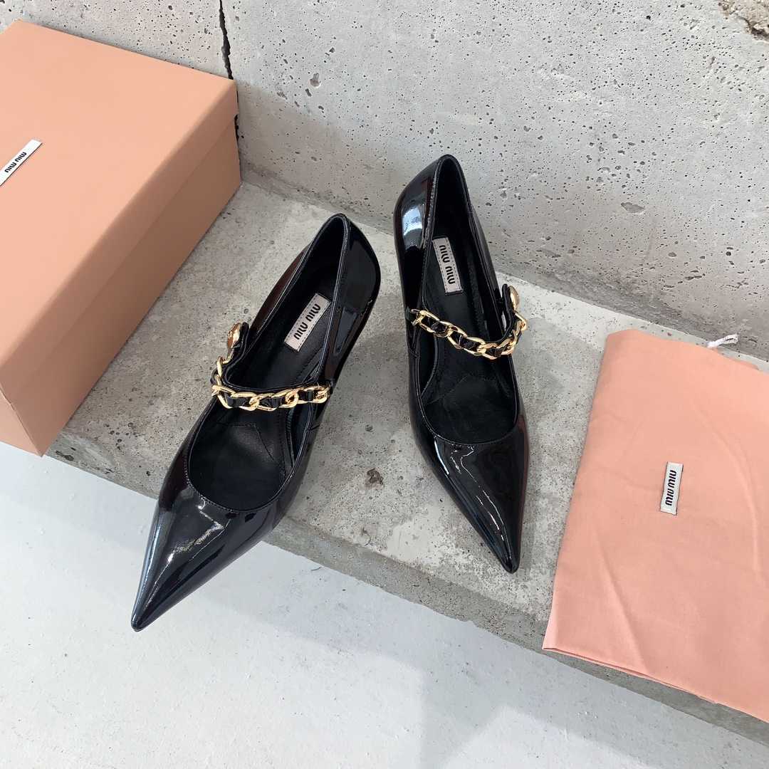 Miu Miu Patent Leather Pumps - EUR FASHION