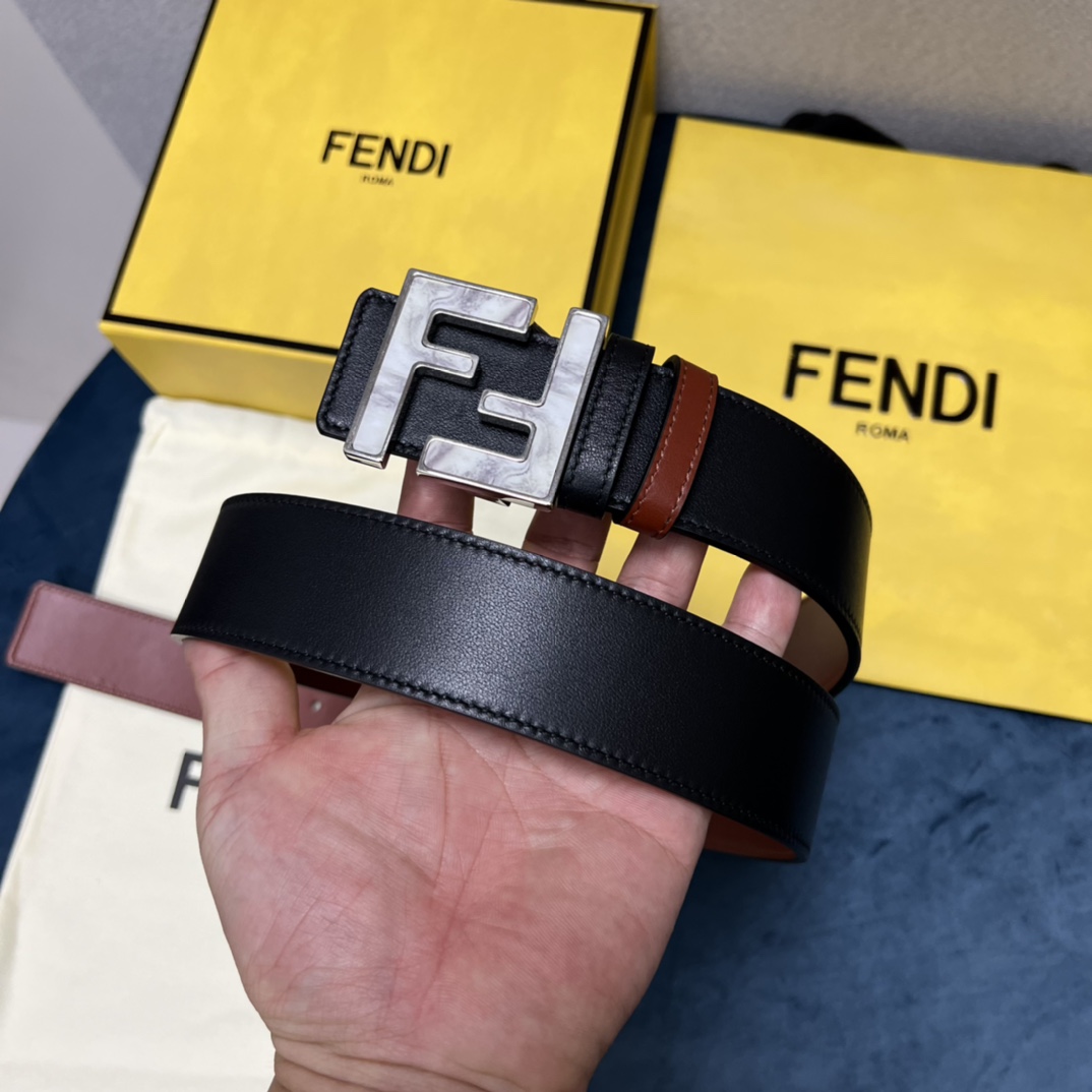 Fendi Bespoke Belt - EUR FASHION