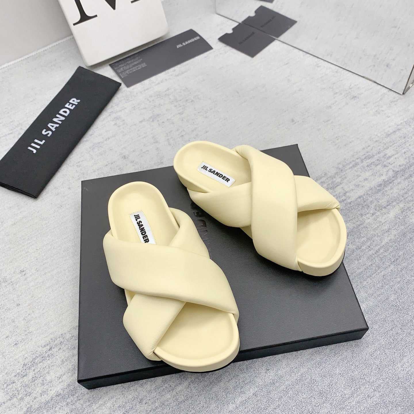 JIl Sander Padded Slides - EUR FASHION