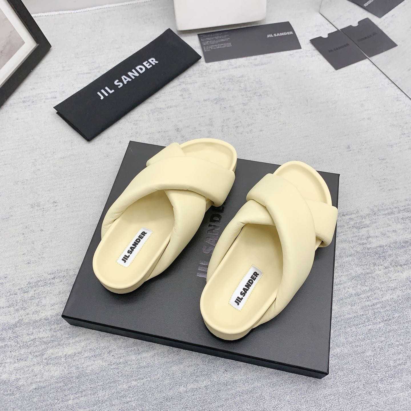 JIl Sander Padded Slides - EUR FASHION