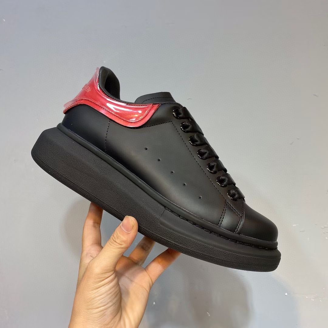 Alexander Mqueen Oversized Sneaker In Black - EUR FASHION