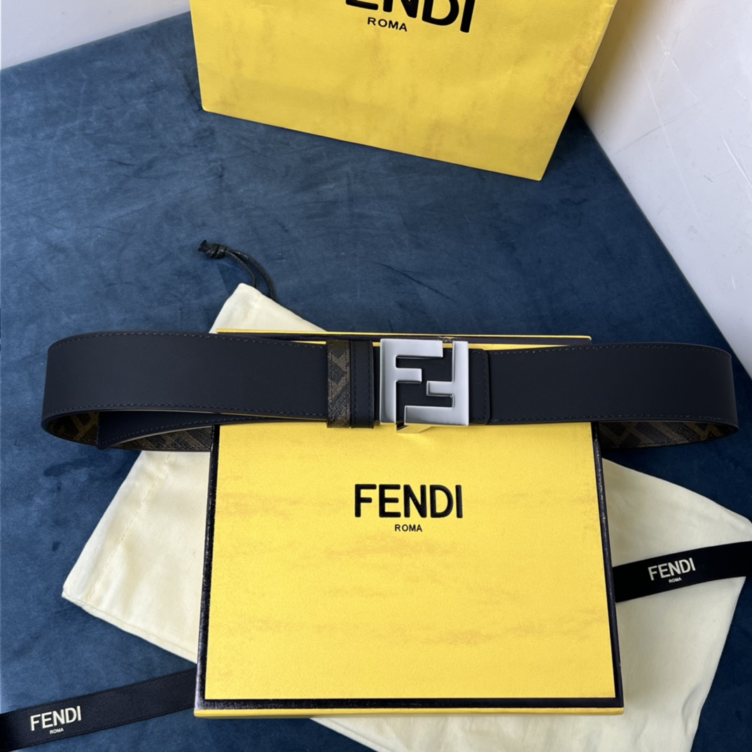 Fendi Reversible Black Leather Belt  - EUR FASHION