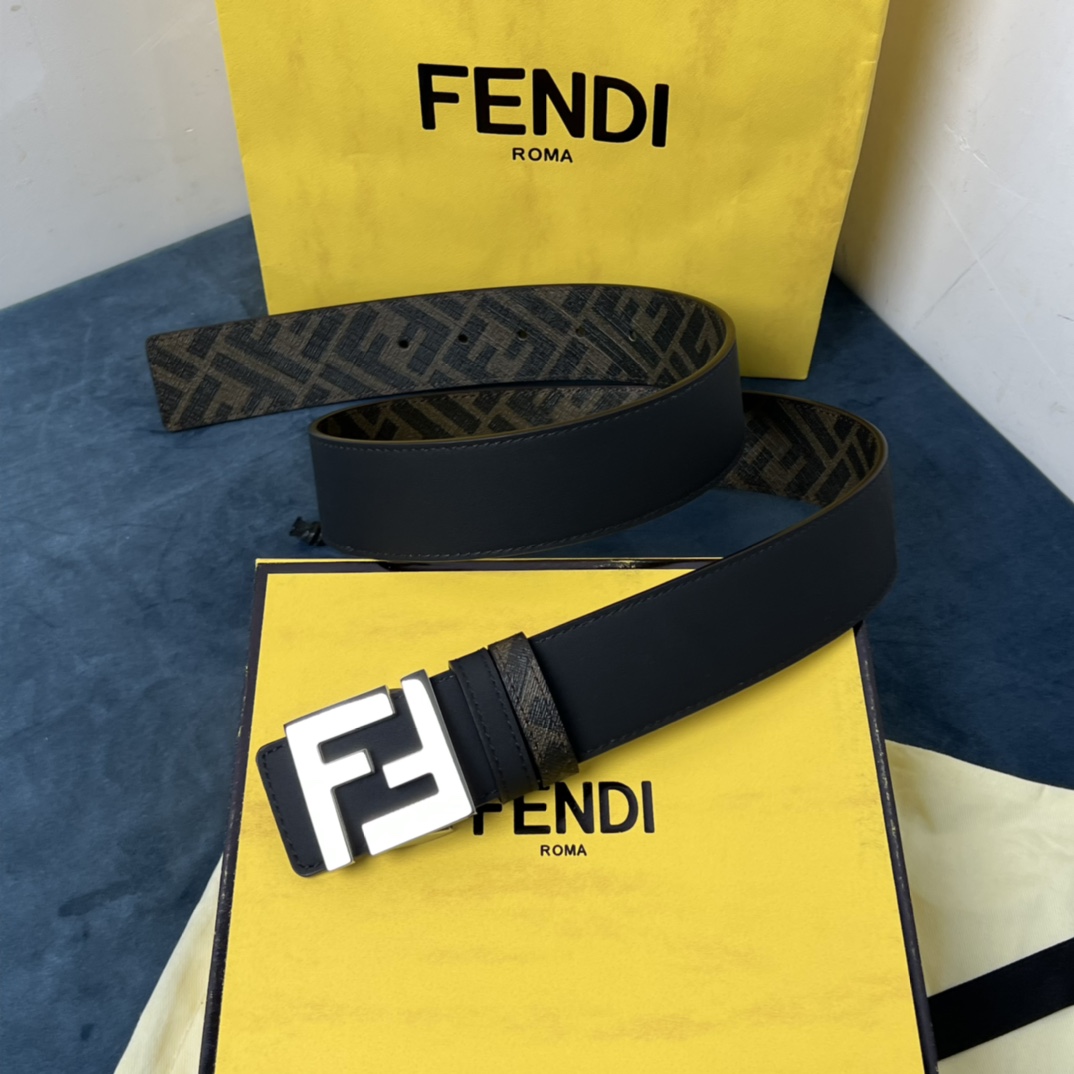 Fendi Reversible Black Leather Belt  - EUR FASHION