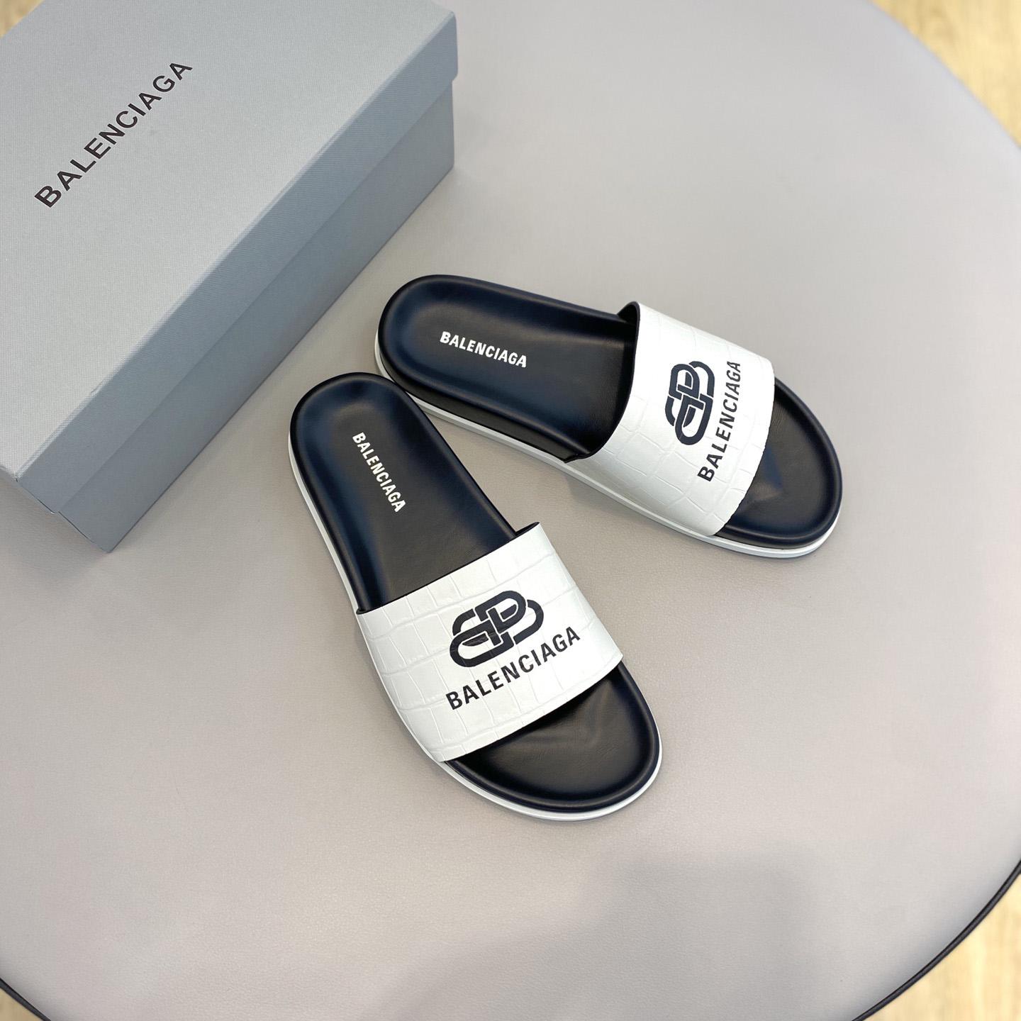 Balenciaga Pool Slide Sandal  - EUR FASHION