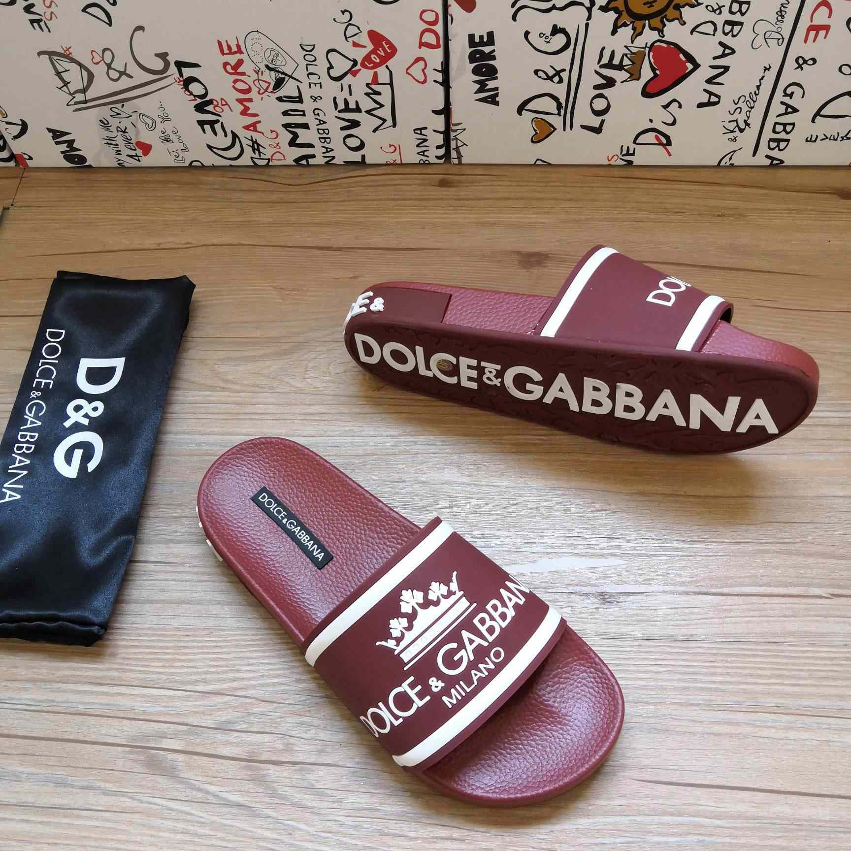 Dolce & Gabbana Logo Slides - EUR FASHION