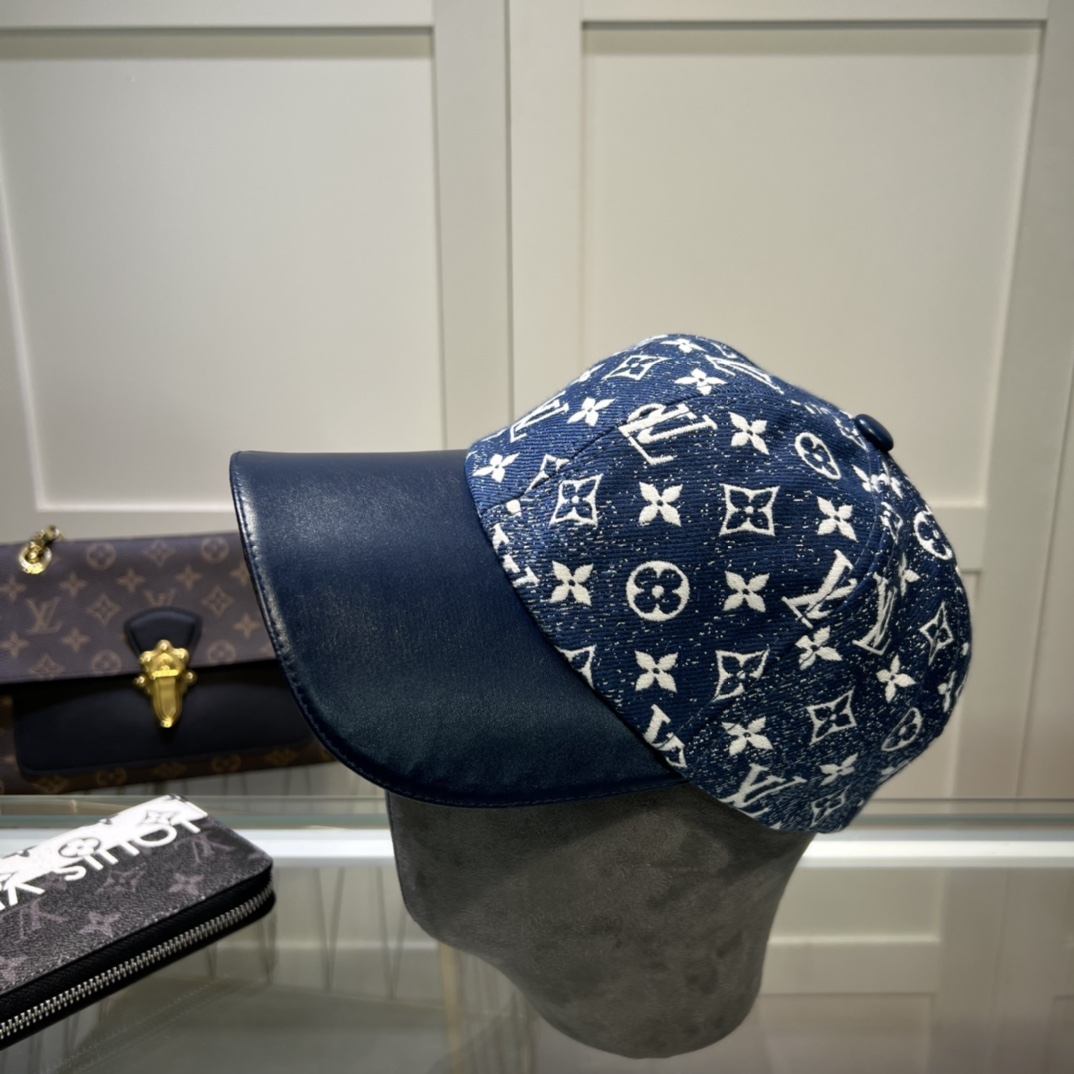 Louis Vuitton Monogram Baseball Cap - EUR FASHION