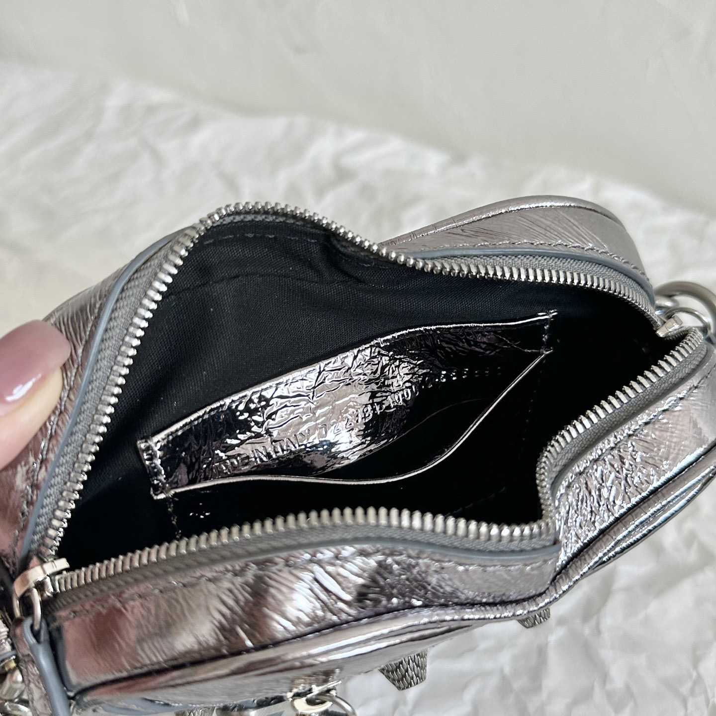 Balenciaga Le Cagole Heart Mini Bag Metallized In Silver (16-12.7-4.5cm) - EUR FASHION