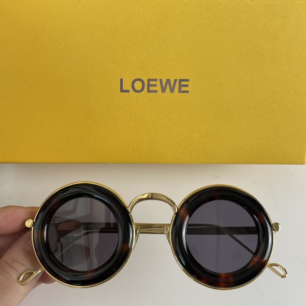 Loewe Round Sunglasses In Acetate     LW40094U - EUR FASHION