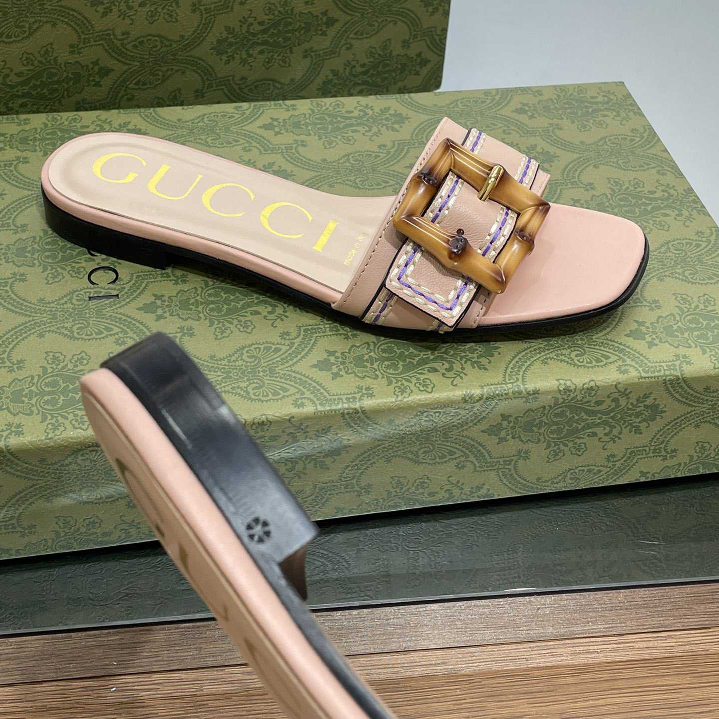 Gucci Women's Slide Sandal With Bamboo Buckle - EUR FASHION