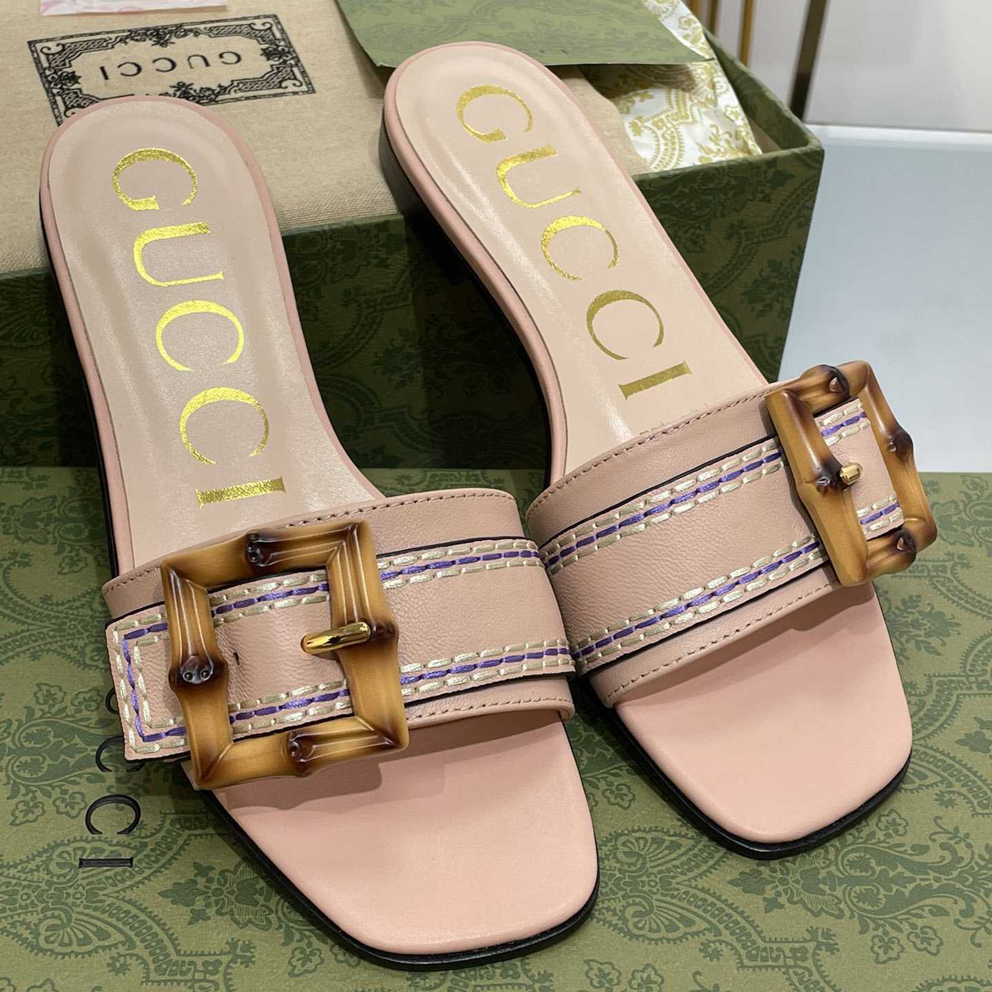 Gucci Women's Slide Sandal With Bamboo Buckle - EUR FASHION