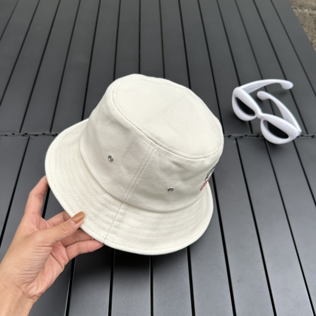 Fendi Lunar New Year Capsule White Fabric Bucket Hat - EUR FASHION