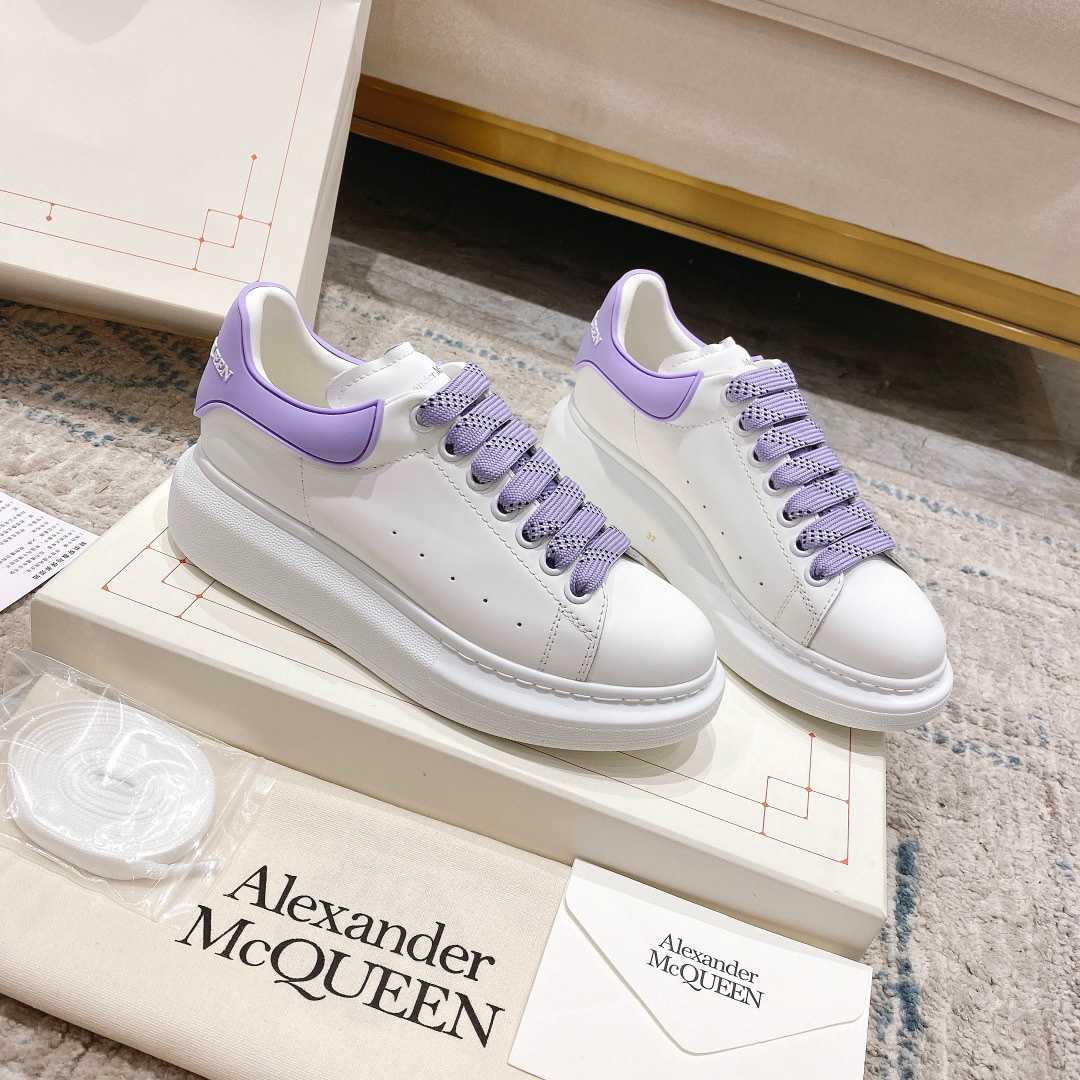 Alexander Mqueen Oversized Sneaker In White - EUR FASHION