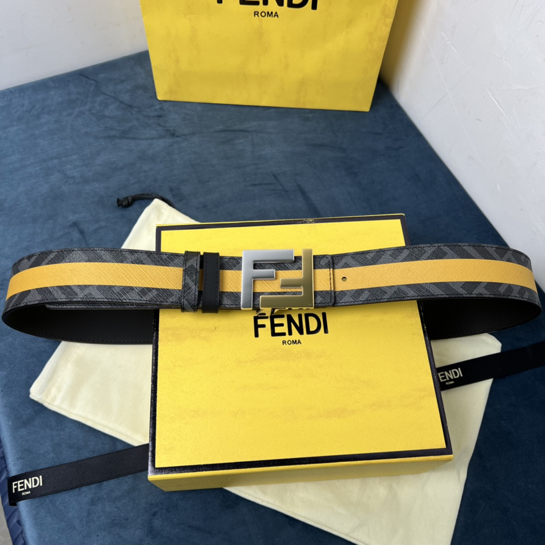 Fendi Reversible Black Leather Belt  - EUR FASHION