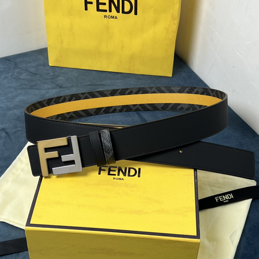 Fendi Reversible Black Leather Belt  - EUR FASHION