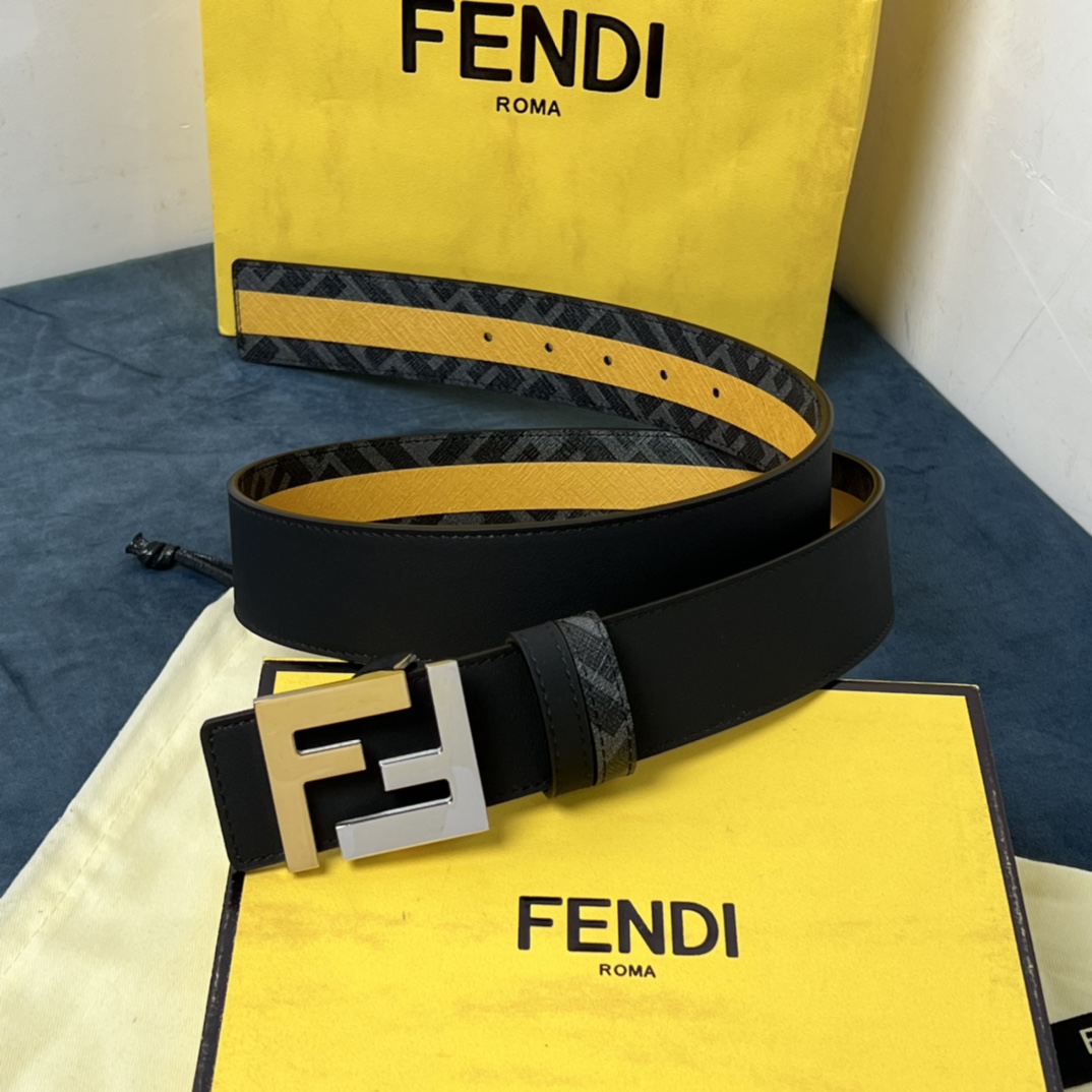 Fendi Reversible Black Leather Belt  - EUR FASHION