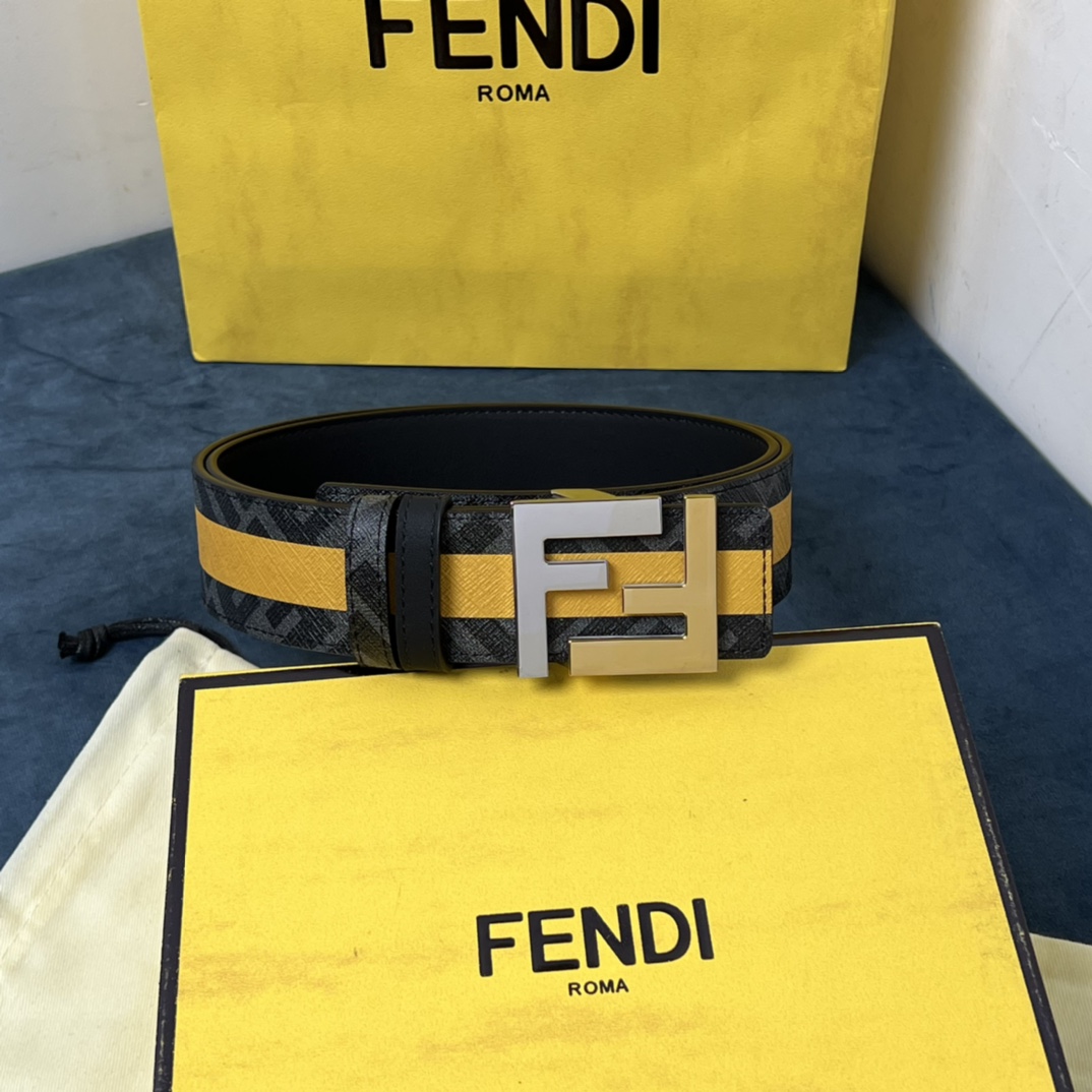 Fendi Reversible Black Leather Belt  - EUR FASHION