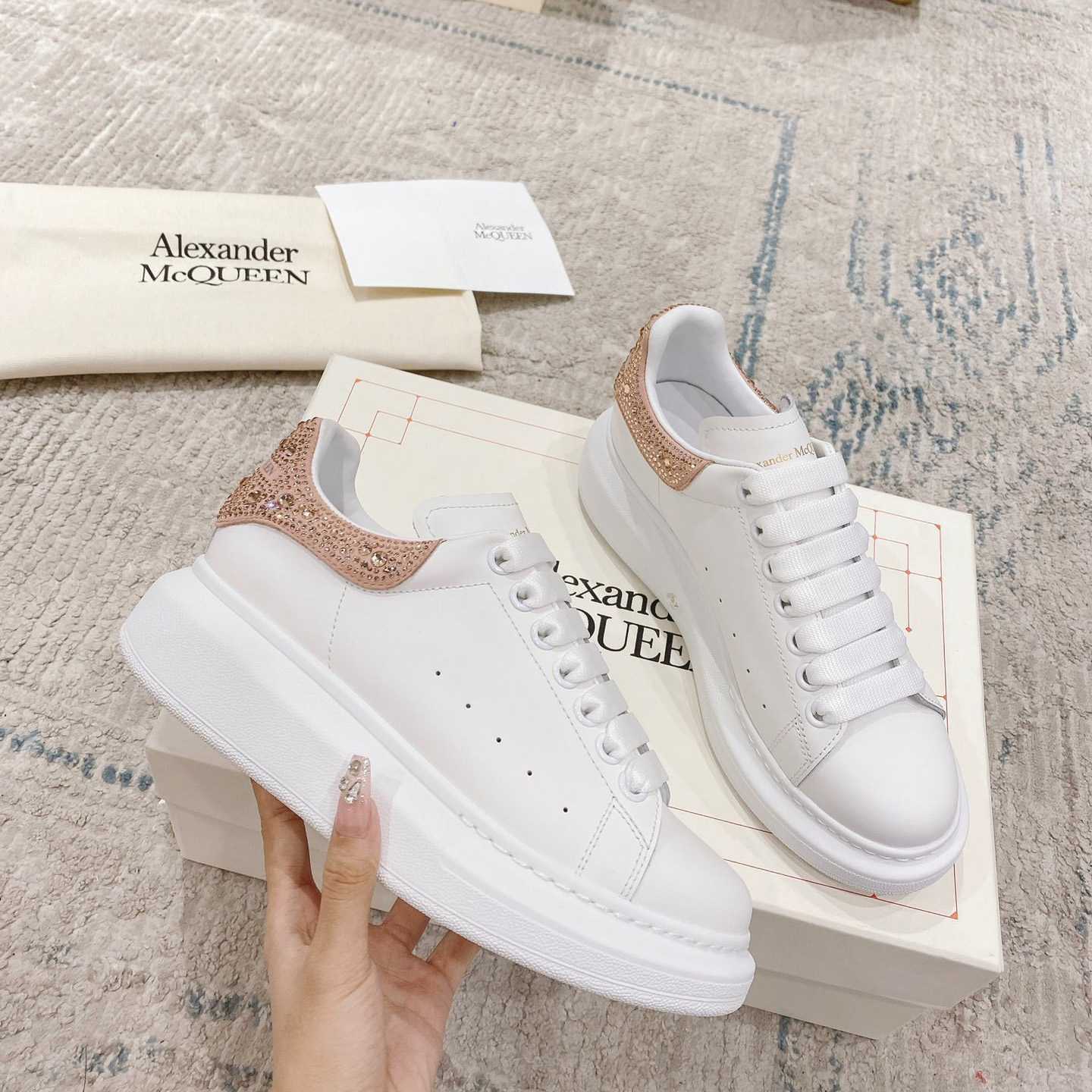 Alexander Mqueen Oversized Sneaker In White - EUR FASHION