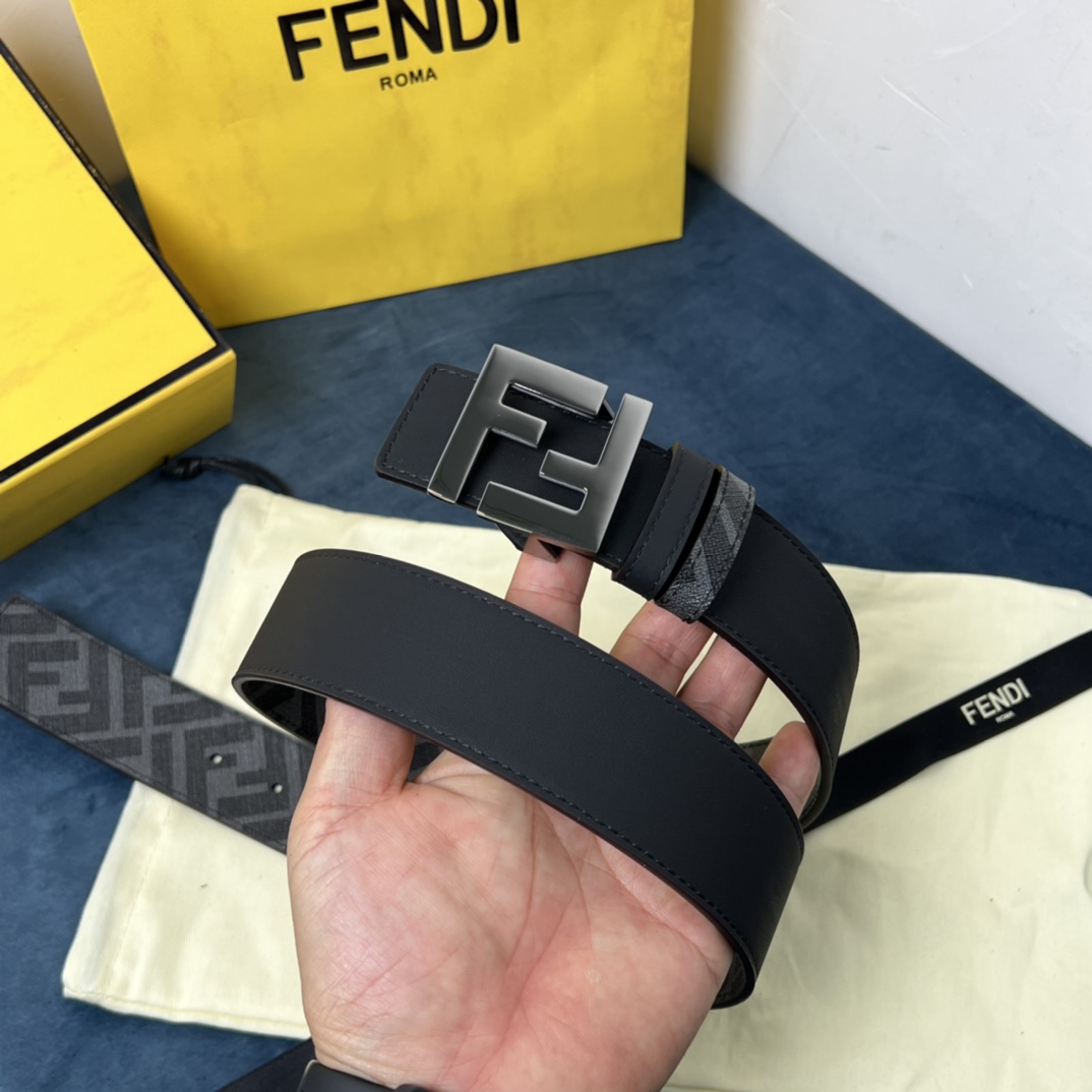 Fendi Reversible Black Leather Belt  - EUR FASHION