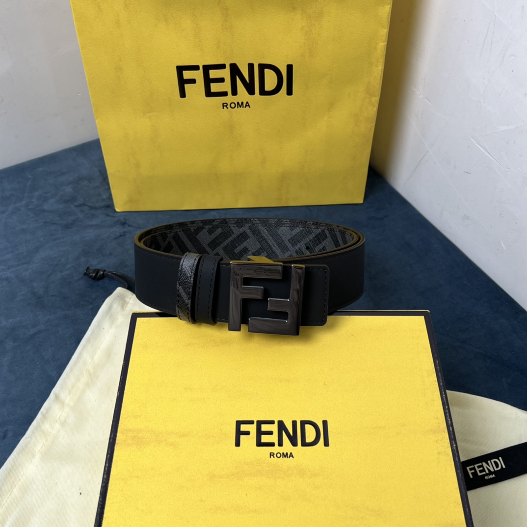 Fendi Reversible Black Leather Belt  - EUR FASHION