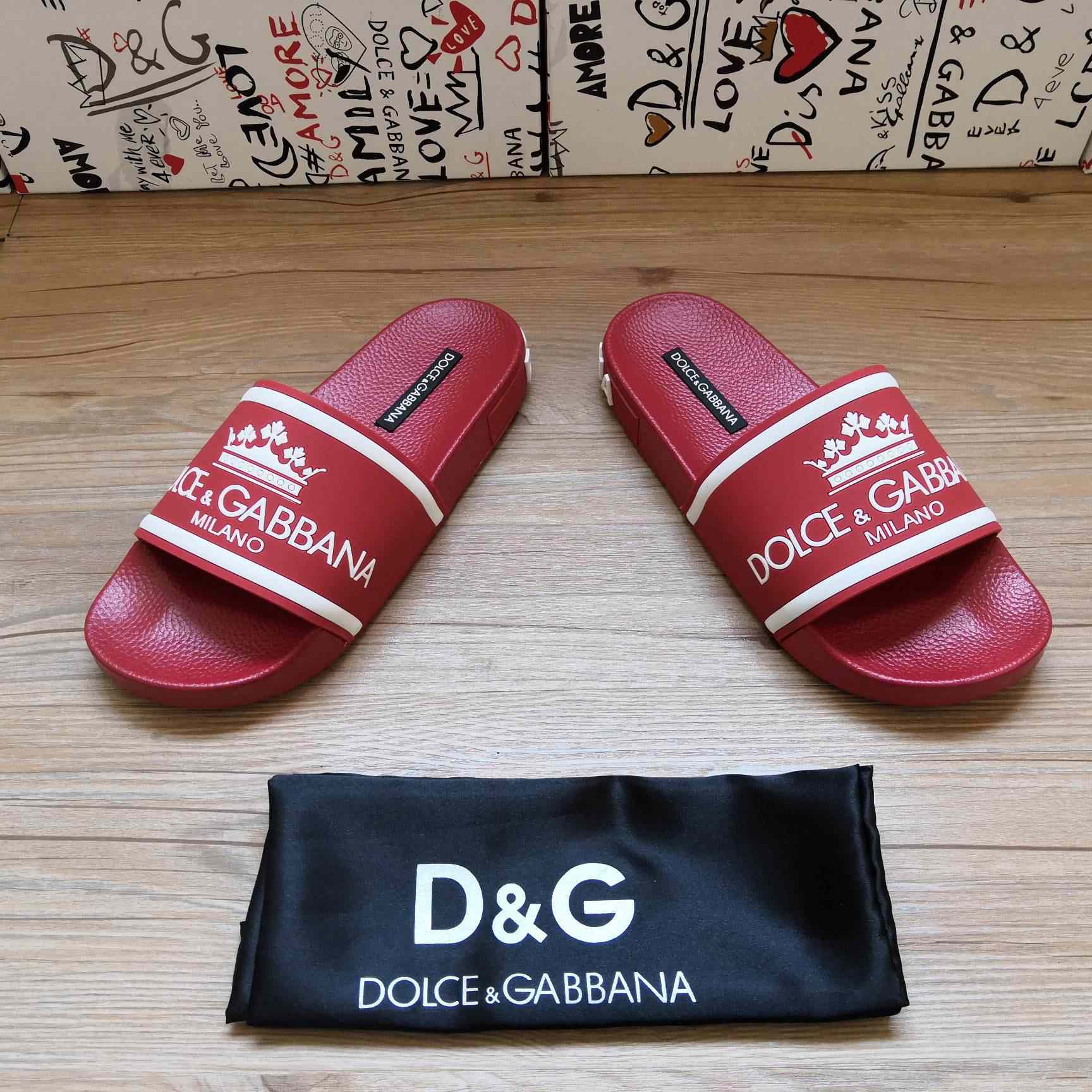 Dolce & Gabbana Logo Slides - EUR FASHION