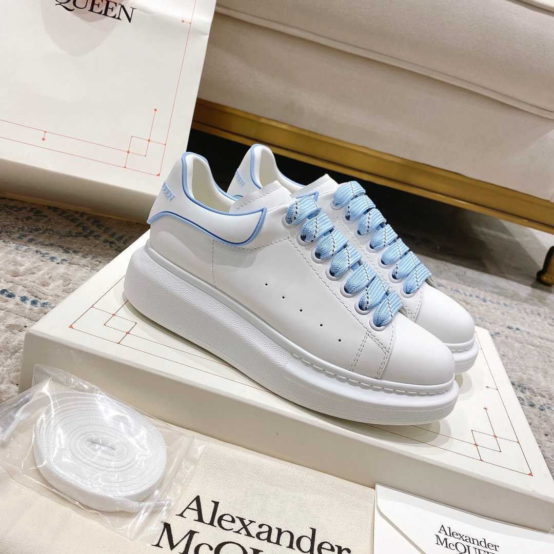 Alexander Mqueen Oversized Sneaker In White - EUR FASHION