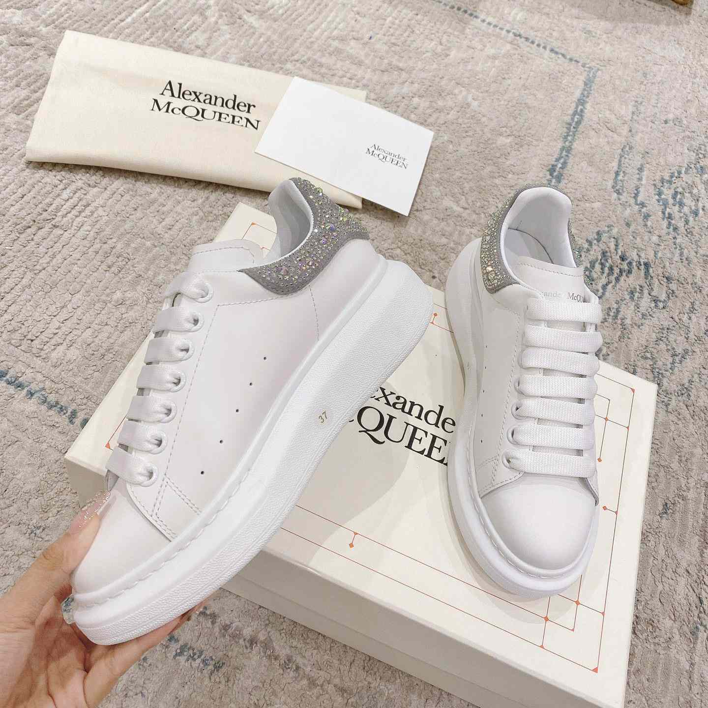 Alexander Mqueen Oversized Sneaker In White - EUR FASHION