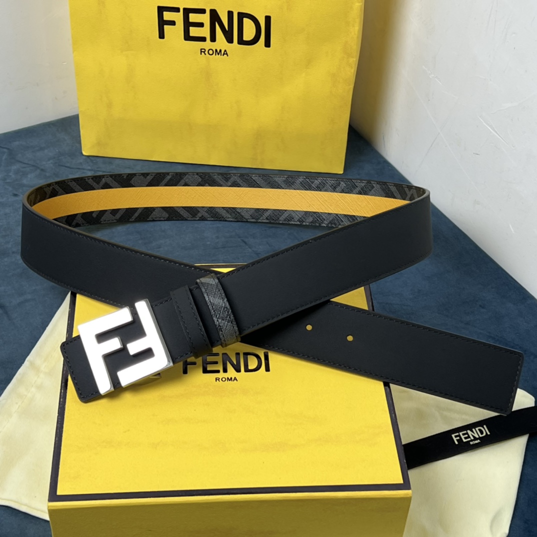 Fendi Reversible Black Leather Belt  - EUR FASHION