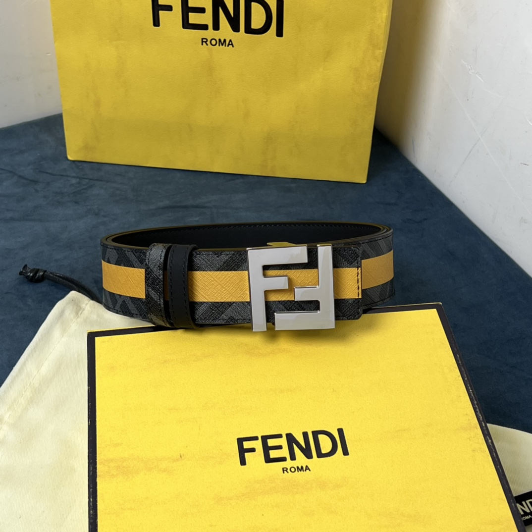 Fendi Reversible Black Leather Belt  - EUR FASHION