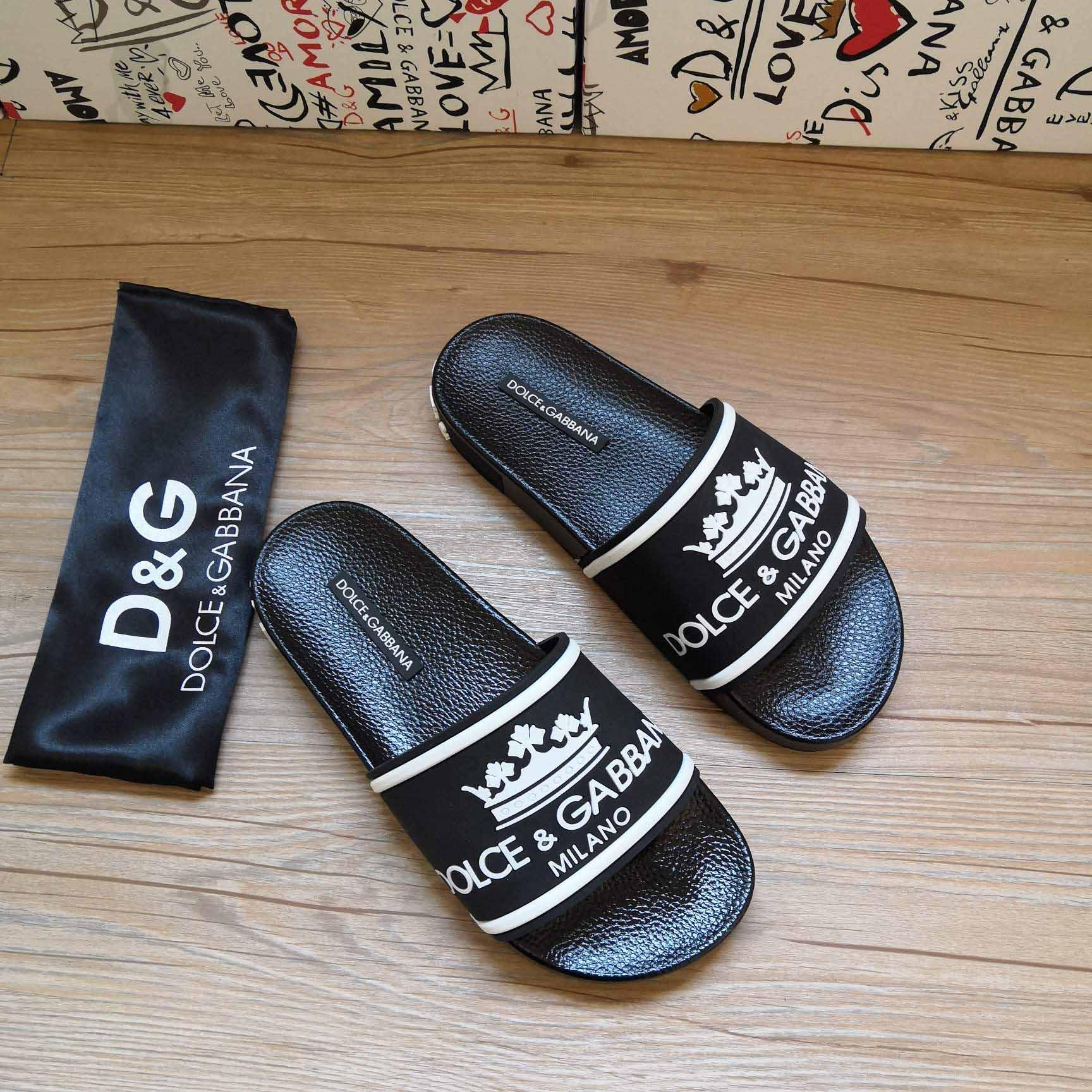 Dolce & Gabbana Logo Slides - EUR FASHION