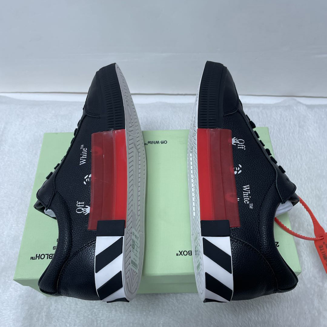 Off White Black Canvas Vulcanized Low Sneakers - EUR FASHION