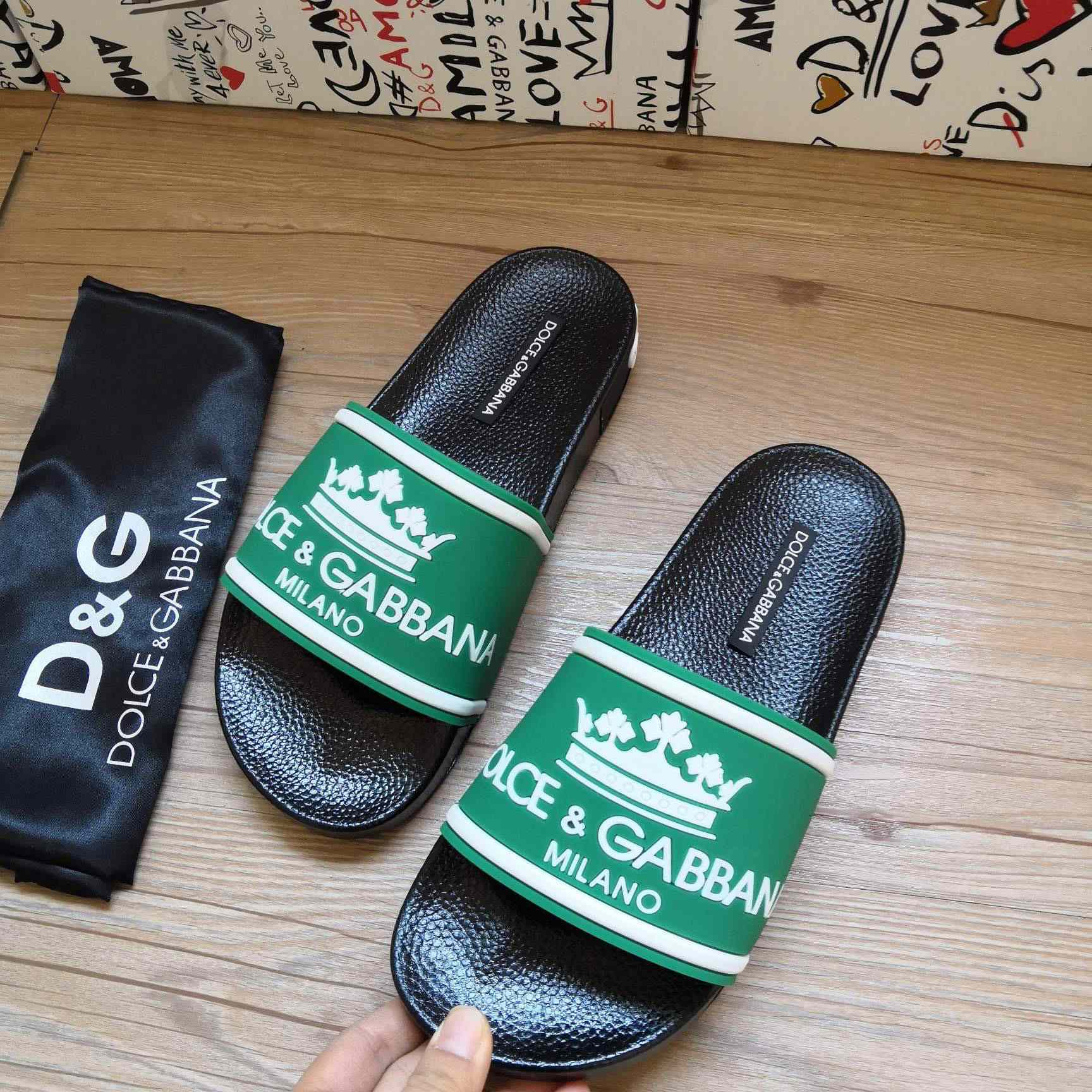 Dolce & Gabbana Logo Slides - EUR FASHION