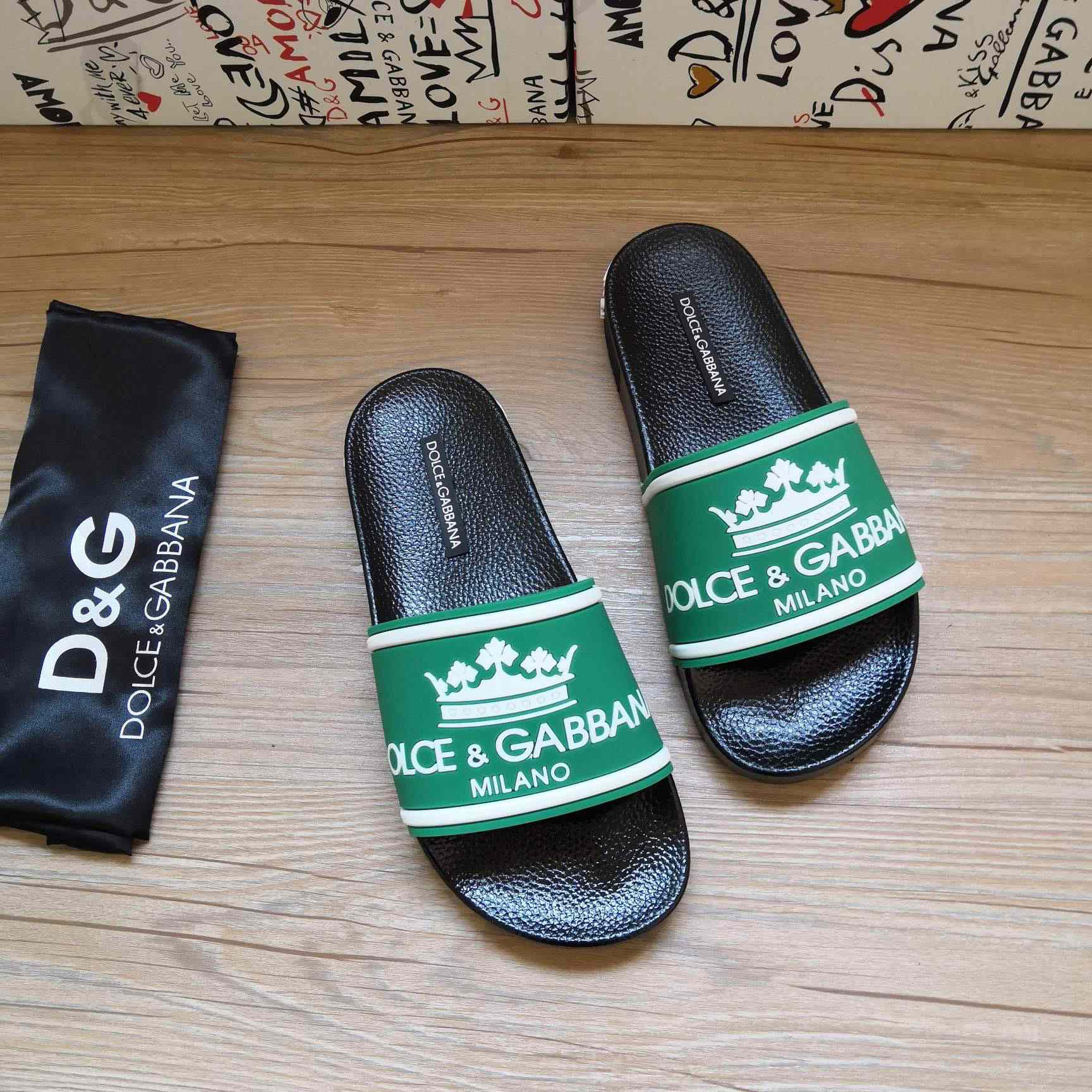 Dolce & Gabbana Logo Slides - EUR FASHION