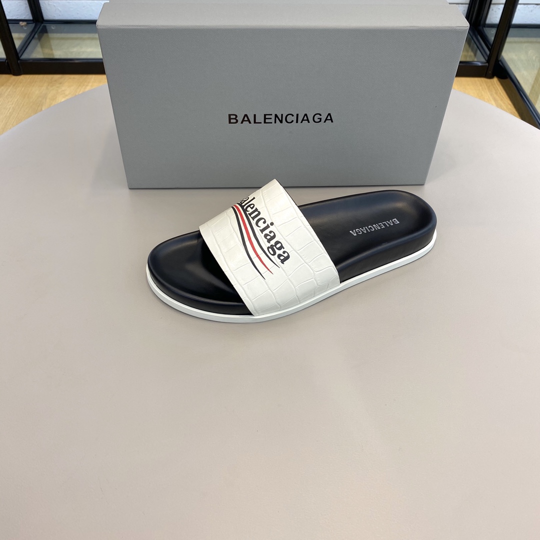 Balenciaga Pool Slide Sandal  - EUR FASHION