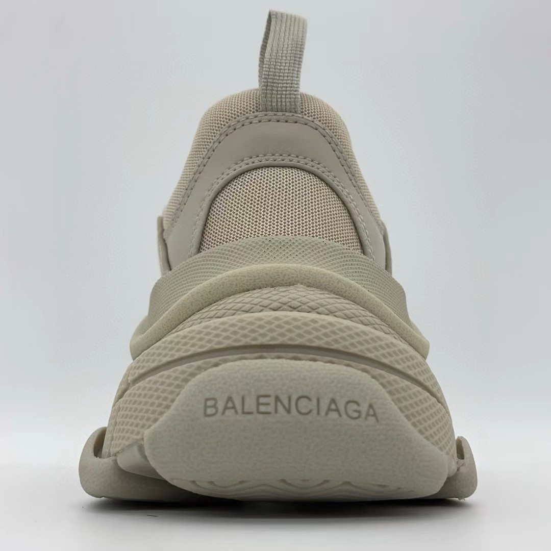 Balenciaga Triple S Sneaker  - EUR FASHION