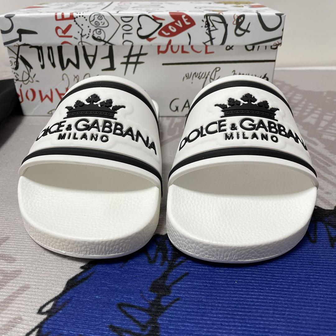 Dolce & Gabbana Logo Slides - EUR FASHION