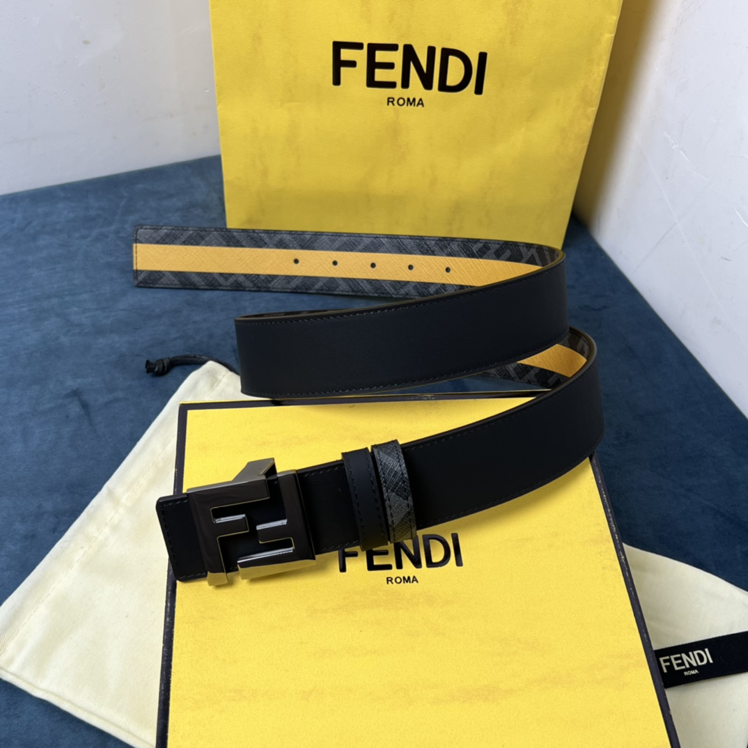 Fendi Reversible Black Leather Belt  - EUR FASHION