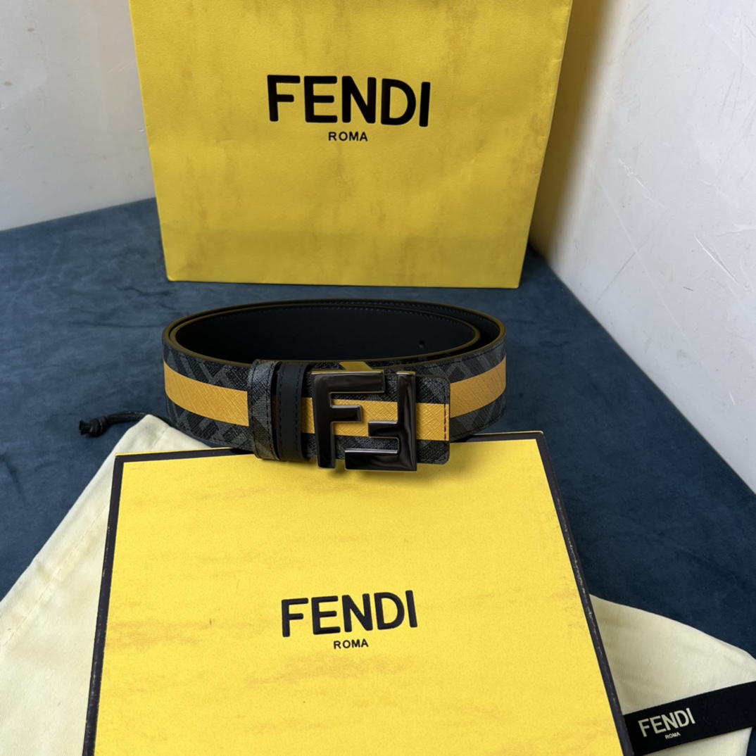 Fendi Reversible Black Leather Belt  - EUR FASHION